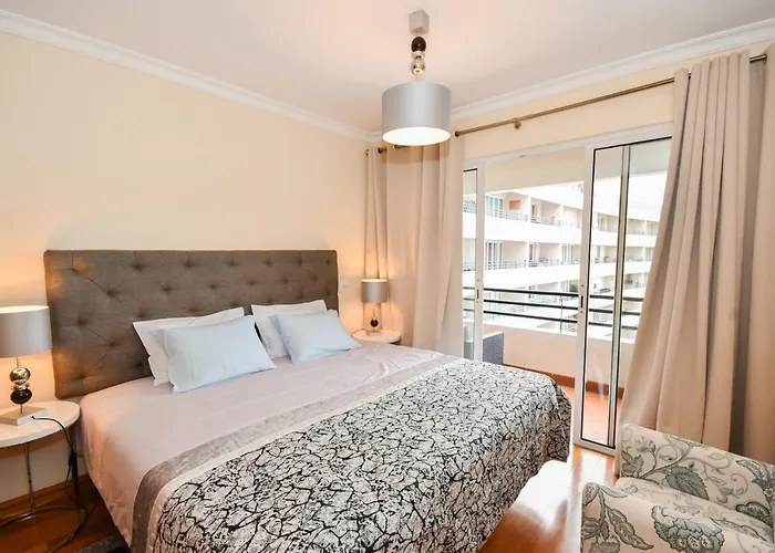 M Palace Ii Apartment